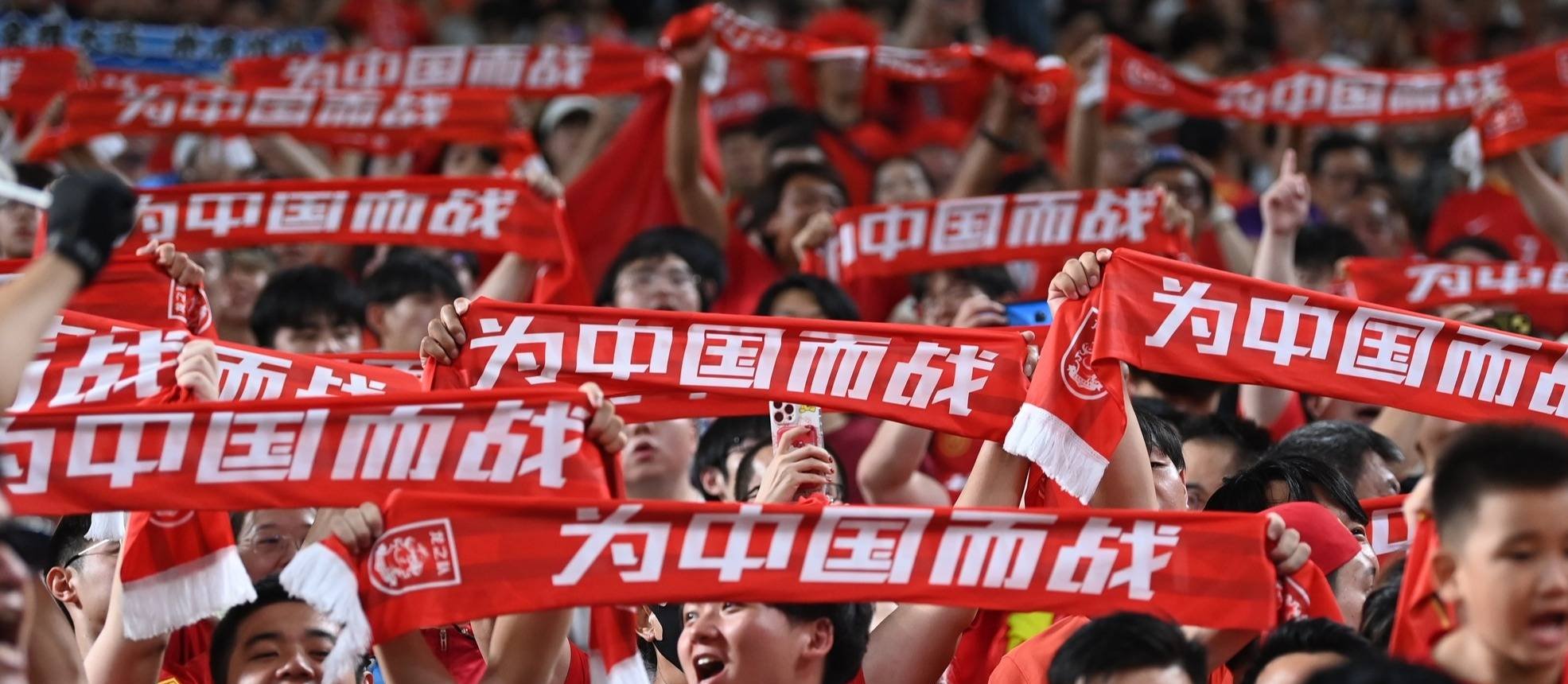 关于莱万多夫斯基连续五场比赛得分超过重返赛场，澳大利亚队不断突破！的信息