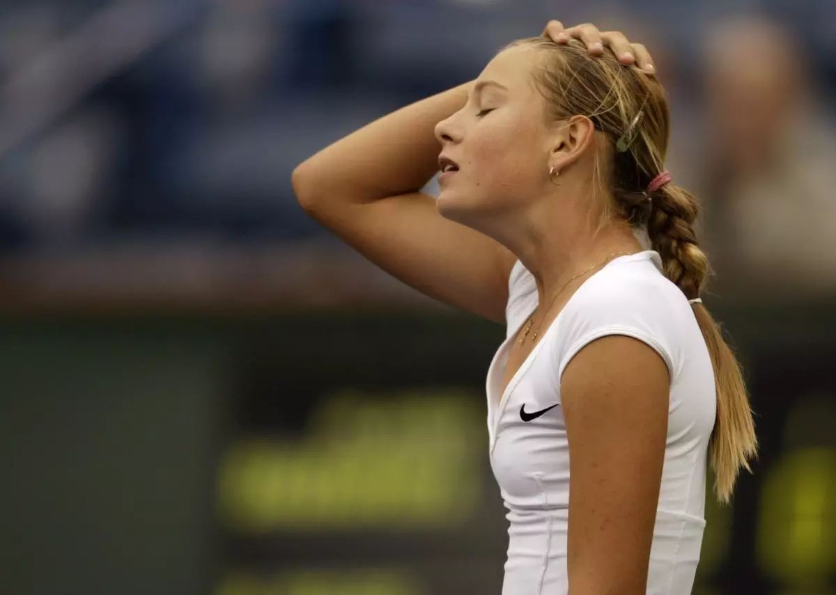 中国队教练压力巨大！，莎拉波娃遭遇二十持续失利观众掌声雷动的简单介绍